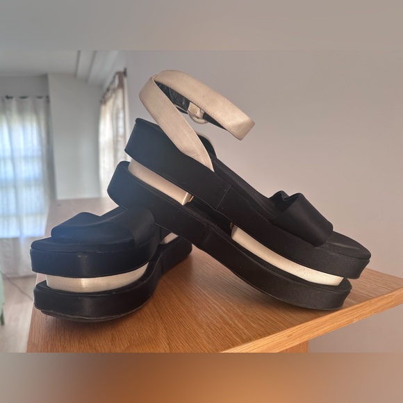 PRADA SILK PLATFORM SANDAL - Picture 4 of 5